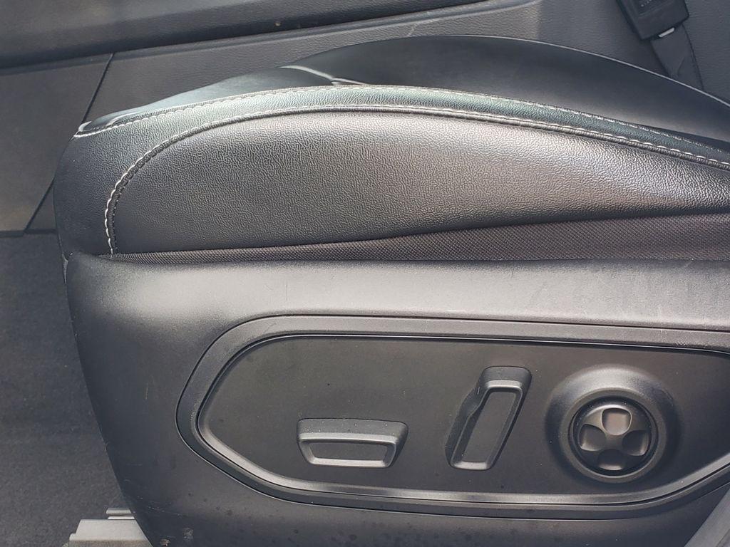 used 2023 Jeep Grand Cherokee car, priced at $36,261
