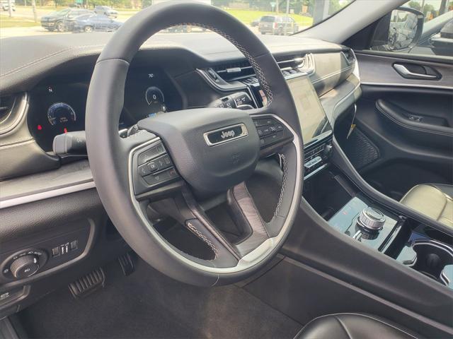 used 2023 Jeep Grand Cherokee car, priced at $35,289