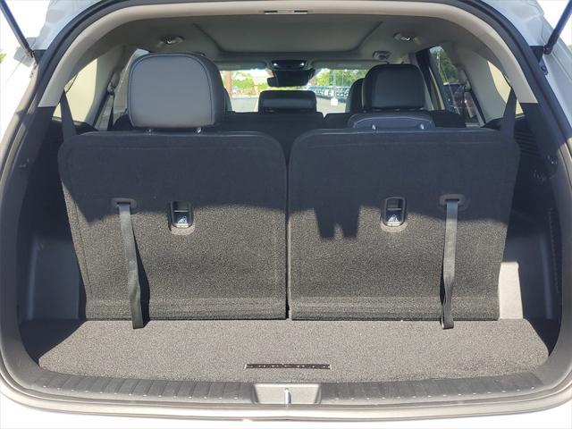 used 2025 Kia Sorento car, priced at $31,920