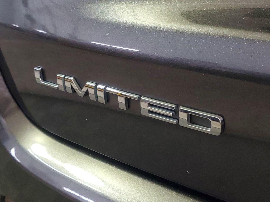 used 2020 Jeep Compass car, priced at $17,168