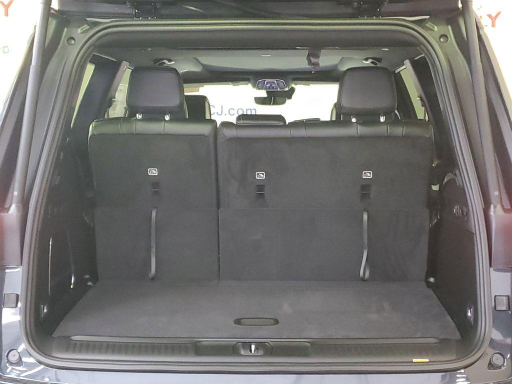 new 2025 Jeep Wagoneer car, priced at $65,989