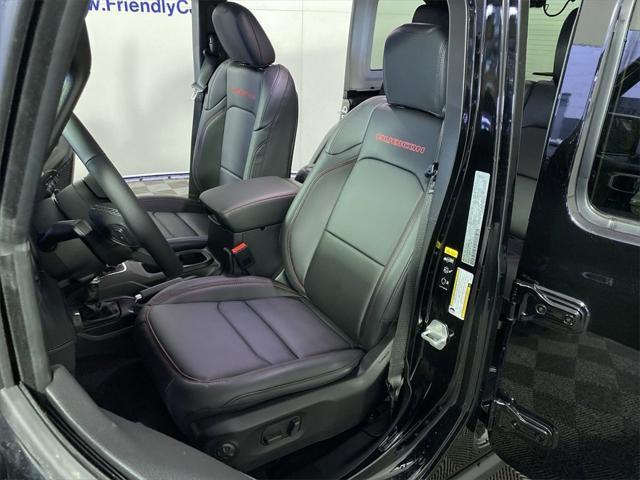 new 2025 Jeep Wrangler car, priced at $52,479