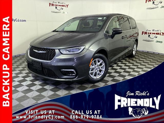 used 2023 Chrysler Pacifica car, priced at $22,070