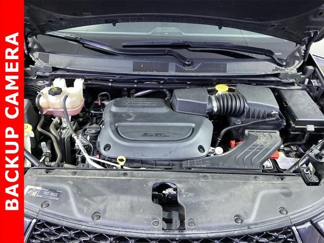 used 2023 Chrysler Pacifica car, priced at $22,070