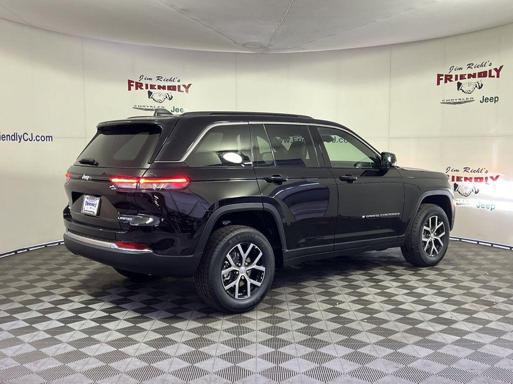 new 2025 Jeep Grand Cherokee car, priced at $40,474