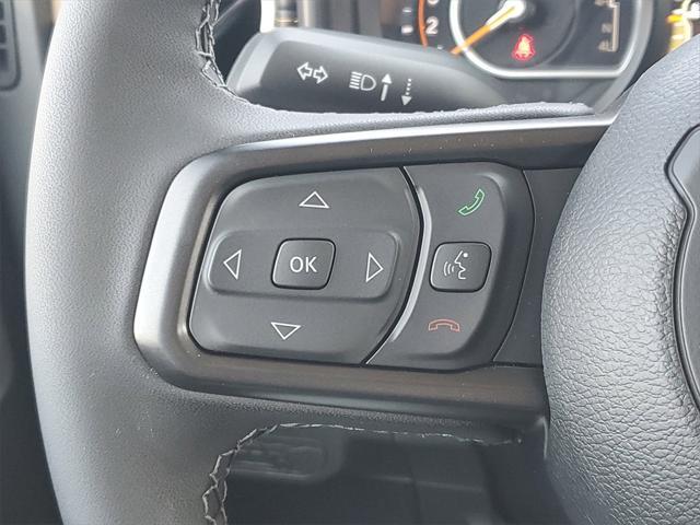 new 2025 Jeep Gladiator car, priced at $46,898