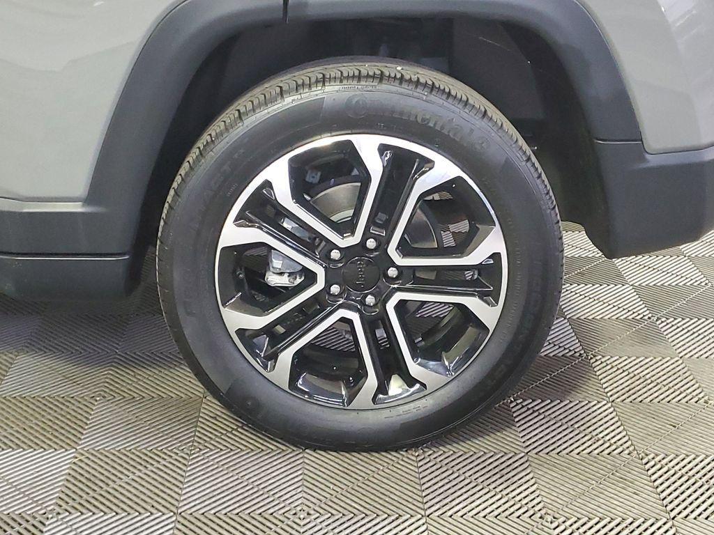 used 2022 Jeep Compass car, priced at $23,685