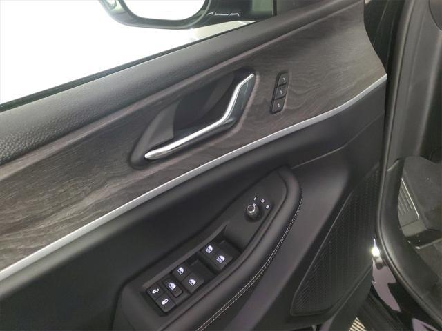 new 2025 Jeep Grand Cherokee L car, priced at $45,452
