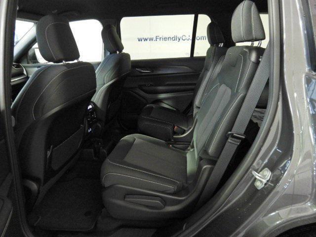 new 2025 Jeep Grand Cherokee L car, priced at $40,437