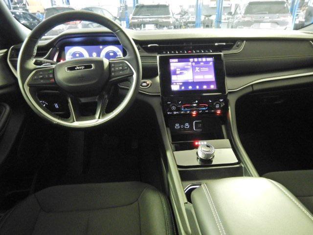 new 2025 Jeep Grand Cherokee L car, priced at $40,437