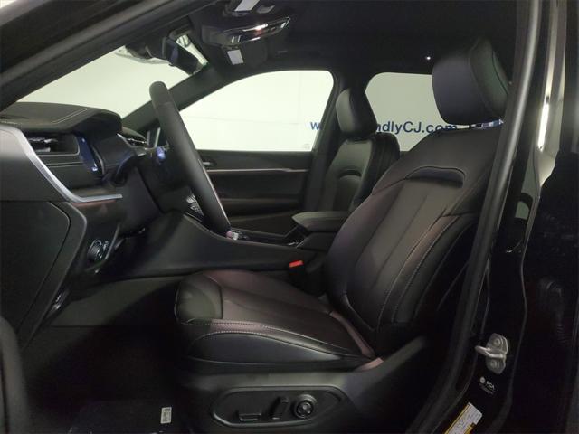 new 2025 Jeep Grand Cherokee L car, priced at $47,697