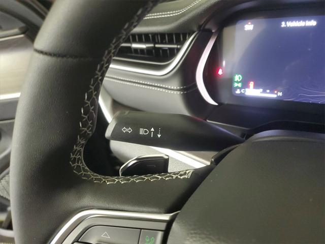 new 2025 Jeep Grand Cherokee L car, priced at $47,697