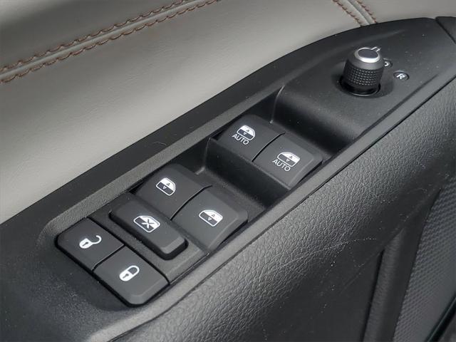 used 2022 Jeep Compass car, priced at $24,119