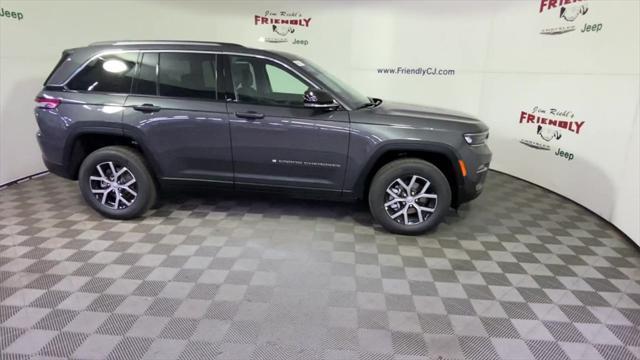new 2025 Jeep Grand Cherokee car, priced at $41,605