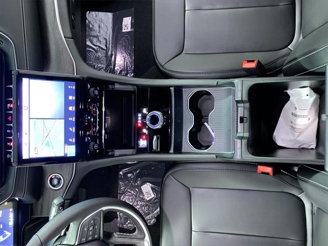 new 2025 Jeep Grand Cherokee car, priced at $41,605