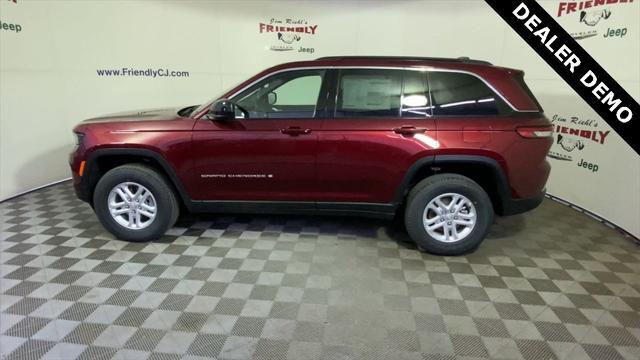 new 2025 Jeep Grand Cherokee car, priced at $35,989