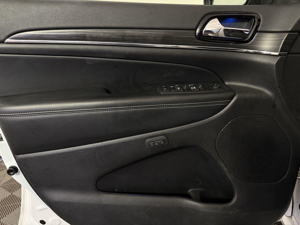 used 2021 Jeep Grand Cherokee car, priced at $26,903