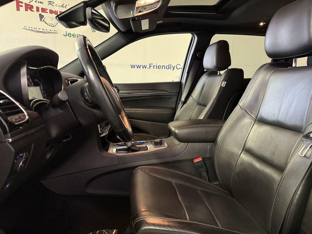 used 2021 Jeep Grand Cherokee car, priced at $26,903