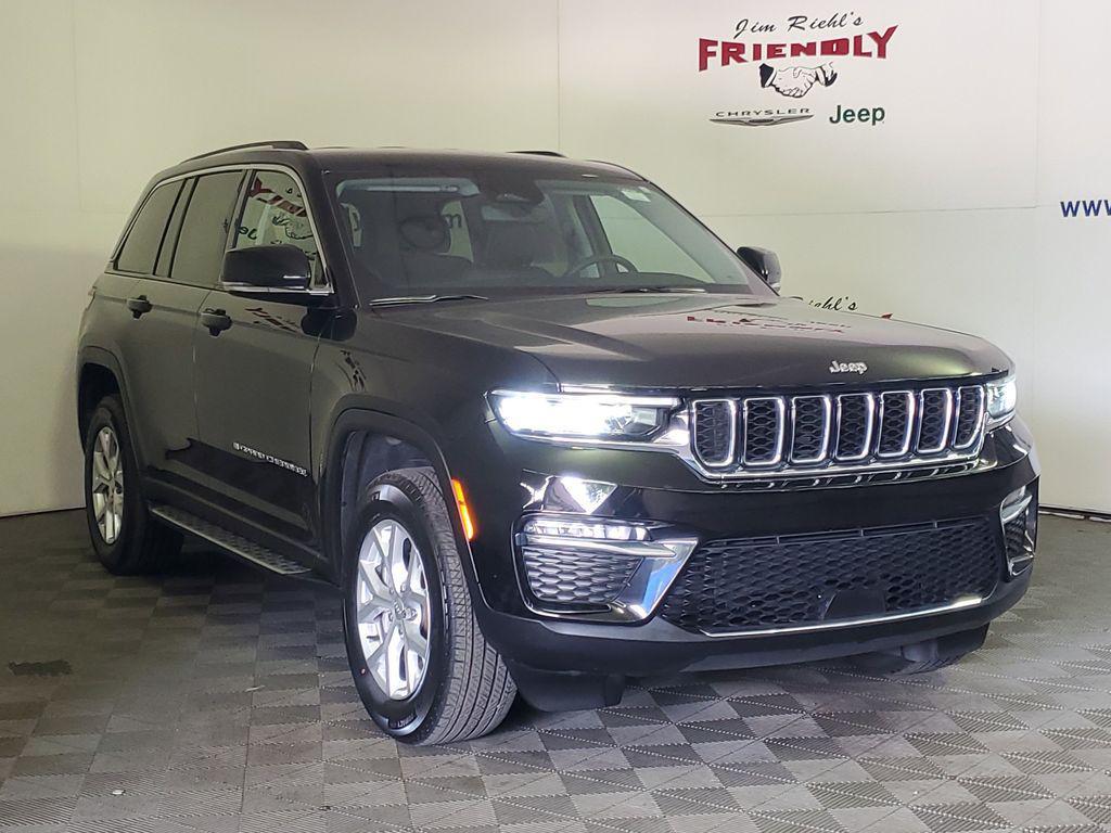 used 2023 Jeep Grand Cherokee car, priced at $34,679