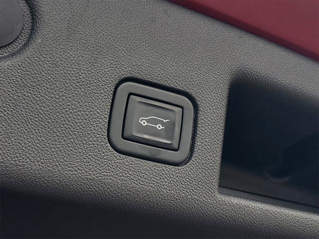 used 2022 Chevrolet Equinox car, priced at $23,623