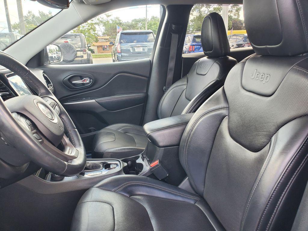 used 2019 Jeep Cherokee car, priced at $15,000