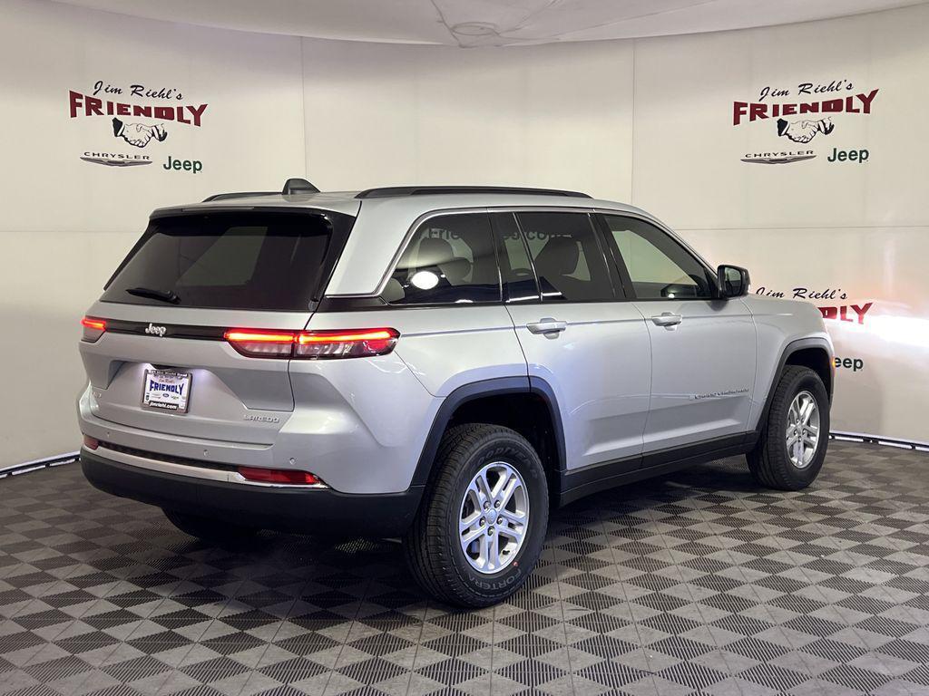 new 2025 Jeep Grand Cherokee car, priced at $38,544