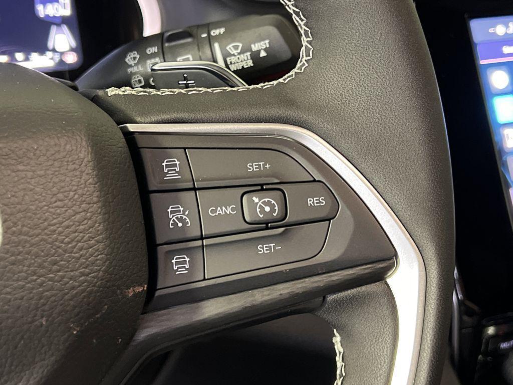 new 2025 Jeep Grand Cherokee car, priced at $38,544