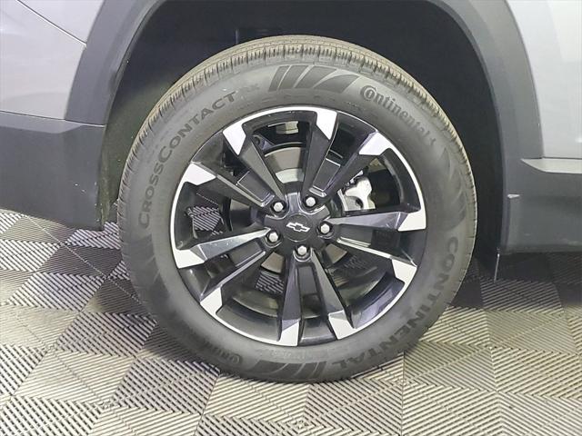 used 2025 Chevrolet Equinox car, priced at $31,071