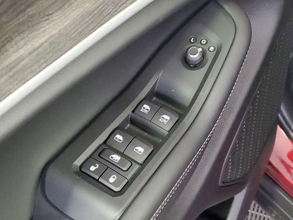 new 2025 Jeep Grand Cherokee car, priced at $36,685