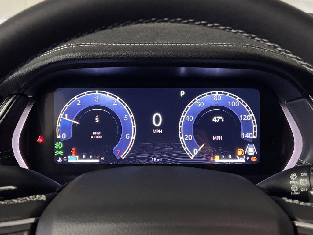 new 2025 Jeep Grand Cherokee car, priced at $40,974