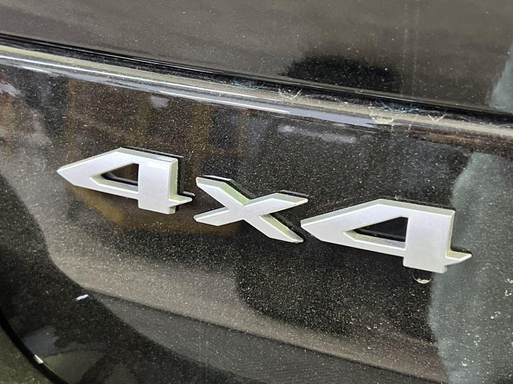 new 2025 Jeep Grand Cherokee car, priced at $40,974