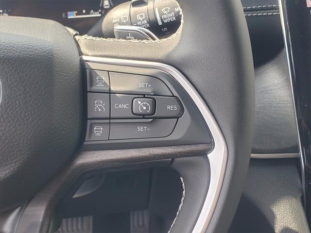 new 2025 Jeep Grand Cherokee car, priced at $41,355