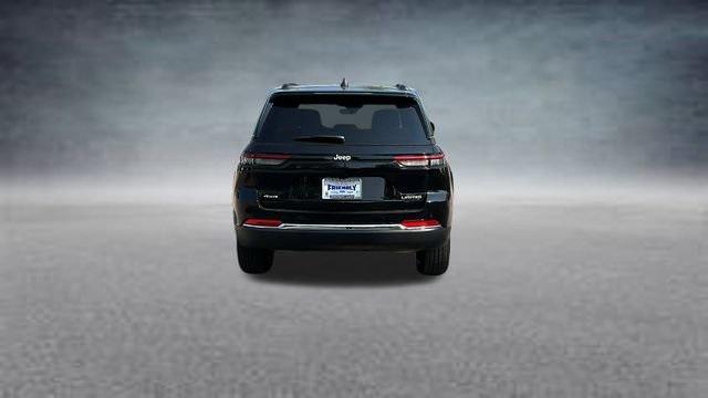 new 2025 Jeep Grand Cherokee car, priced at $42,605