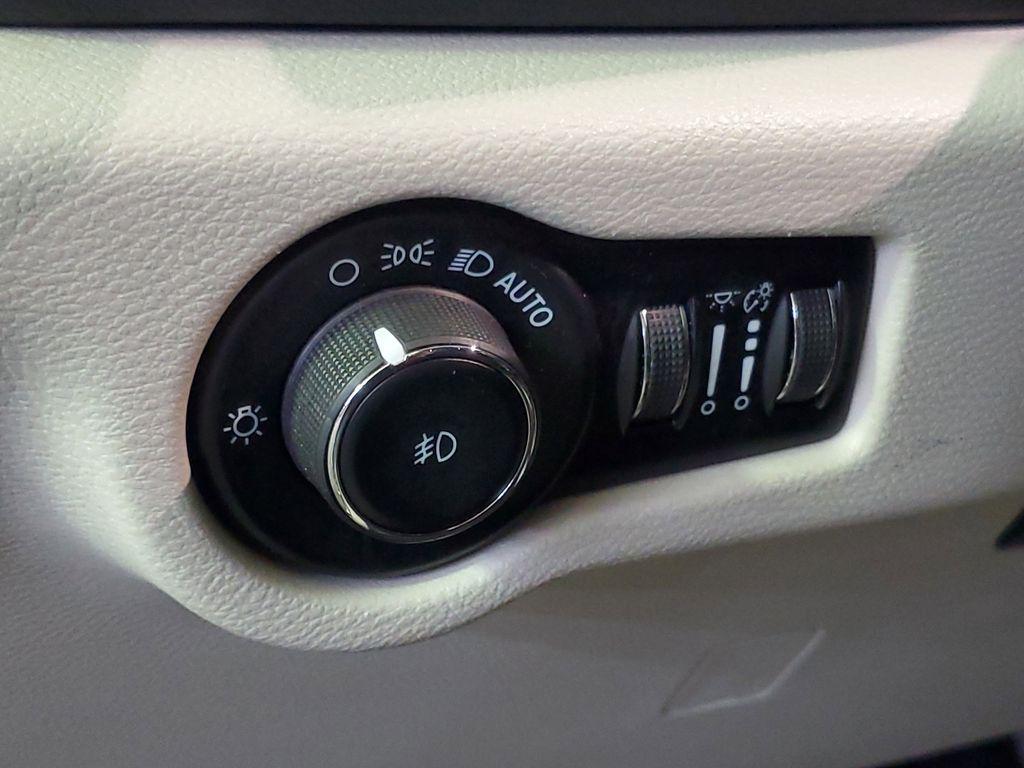 used 2023 Chrysler Pacifica car, priced at $22,295
