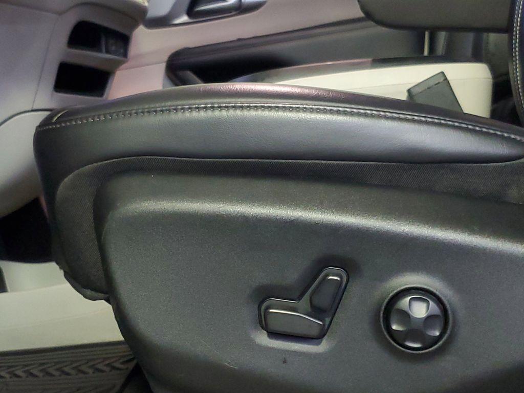 used 2023 Chrysler Pacifica car, priced at $22,295