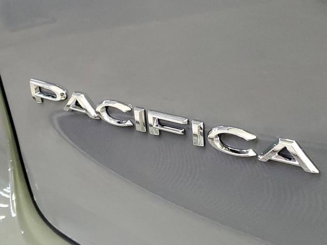 new 2025 Chrysler Pacifica car, priced at $39,327