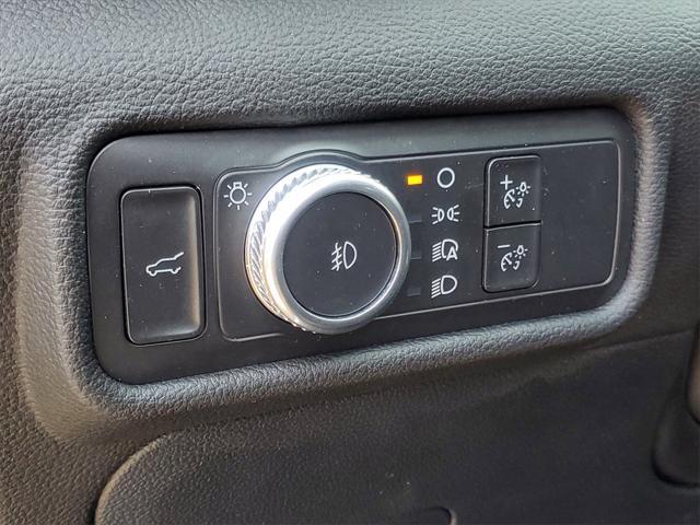 used 2021 Ford Explorer car, priced at $27,341