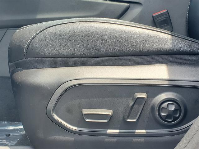 used 2024 Jeep Grand Cherokee car, priced at $37,246