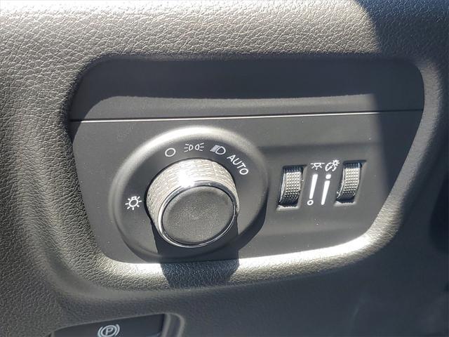 used 2023 Jeep Grand Cherokee car, priced at $34,046