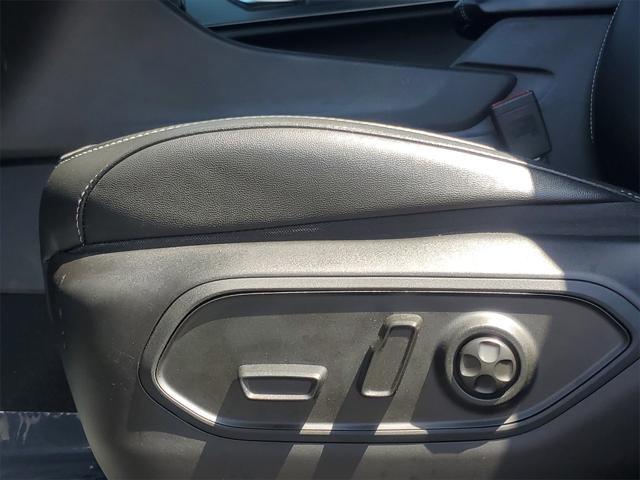 used 2023 Jeep Grand Cherokee car, priced at $34,046