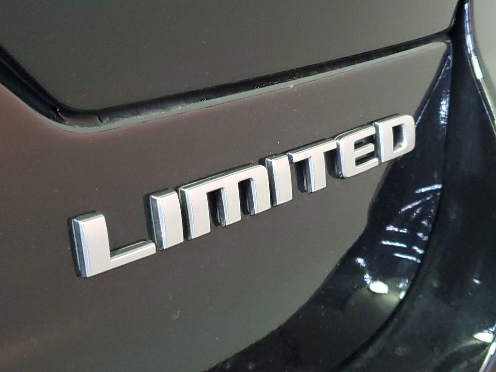 new 2025 Jeep Grand Cherokee car, priced at $38,339