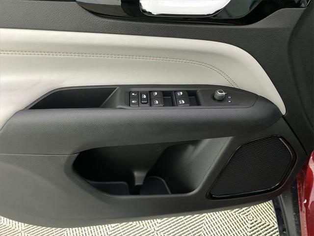 used 2024 Jeep Compass car, priced at $27,625
