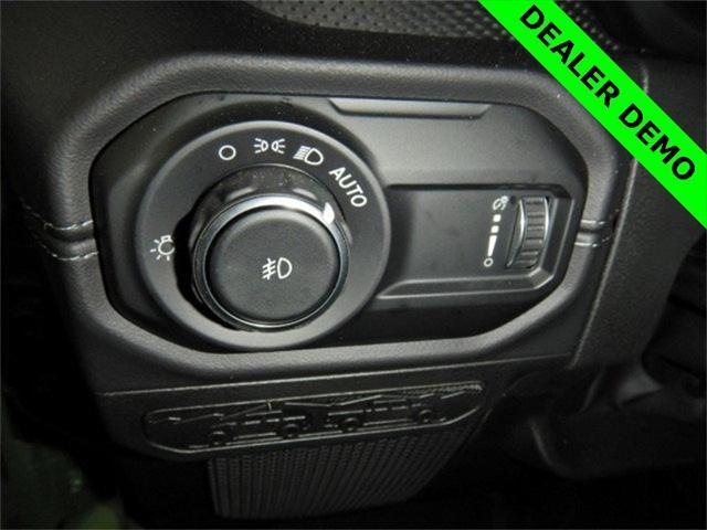 new 2025 Jeep Wrangler car, priced at $90,887