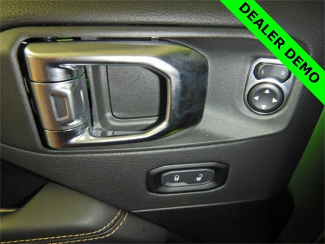 new 2025 Jeep Wrangler car, priced at $92,898