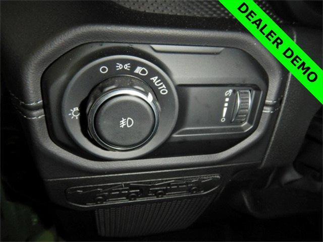 new 2025 Jeep Wrangler car, priced at $92,898