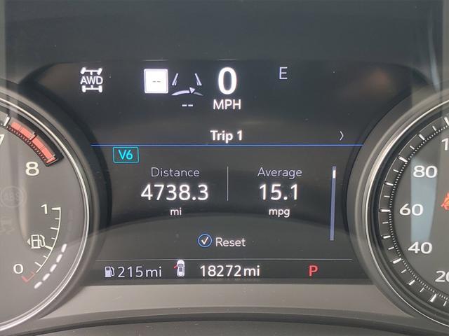 used 2024 Cadillac XT5 car, priced at $43,701