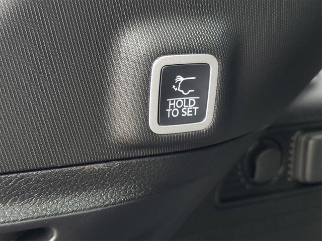 new 2025 Jeep Grand Cherokee car, priced at $46,857