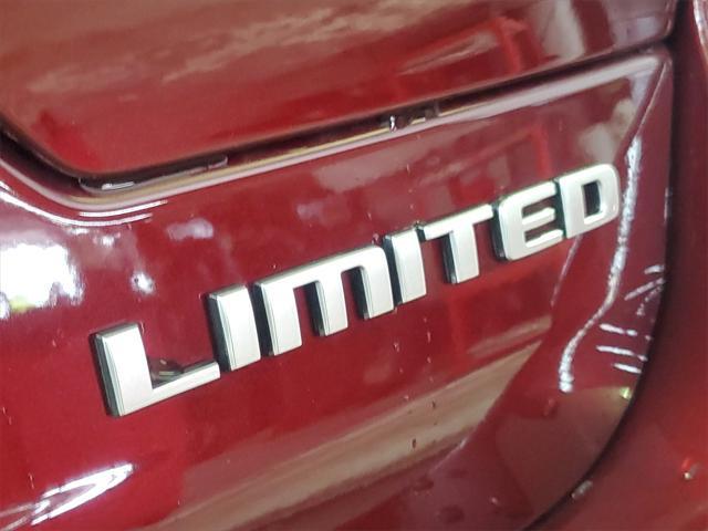 new 2025 Jeep Grand Cherokee car, priced at $46,857