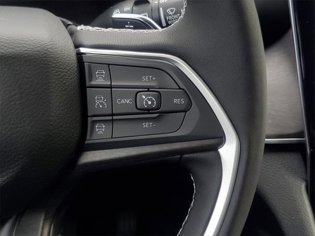 new 2025 Jeep Grand Cherokee car, priced at $46,857