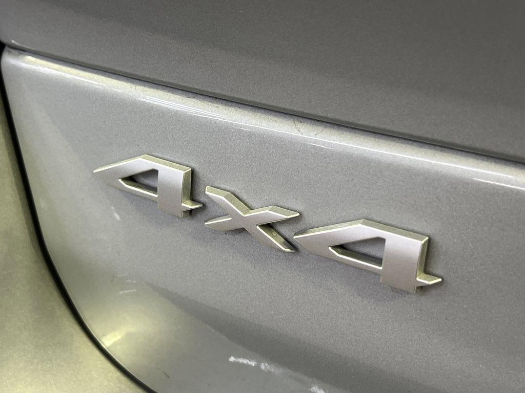 new 2025 Jeep Grand Cherokee car, priced at $38,974